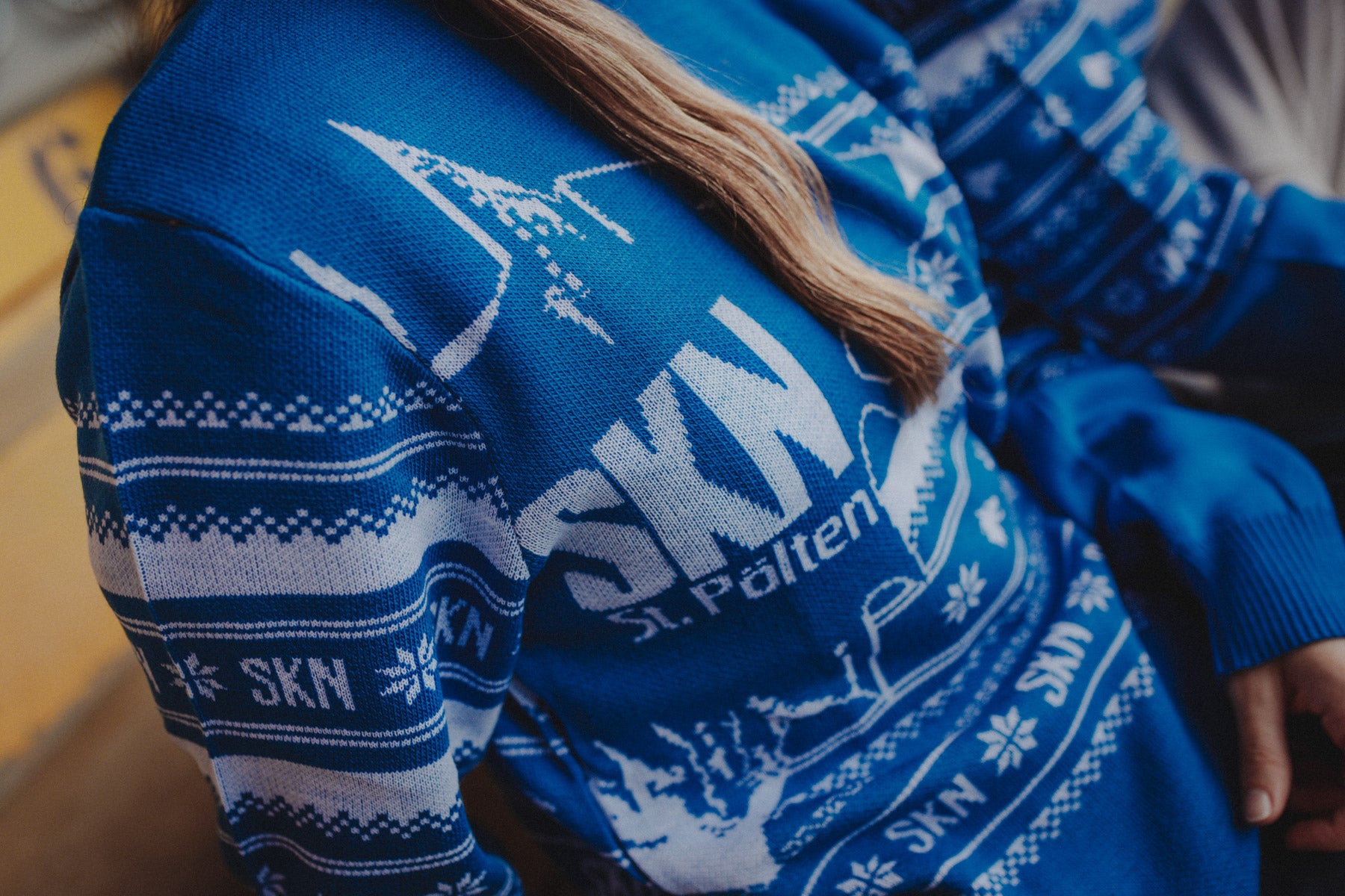 SKN St. Pölten Christmas Sweater Blau Weiss
