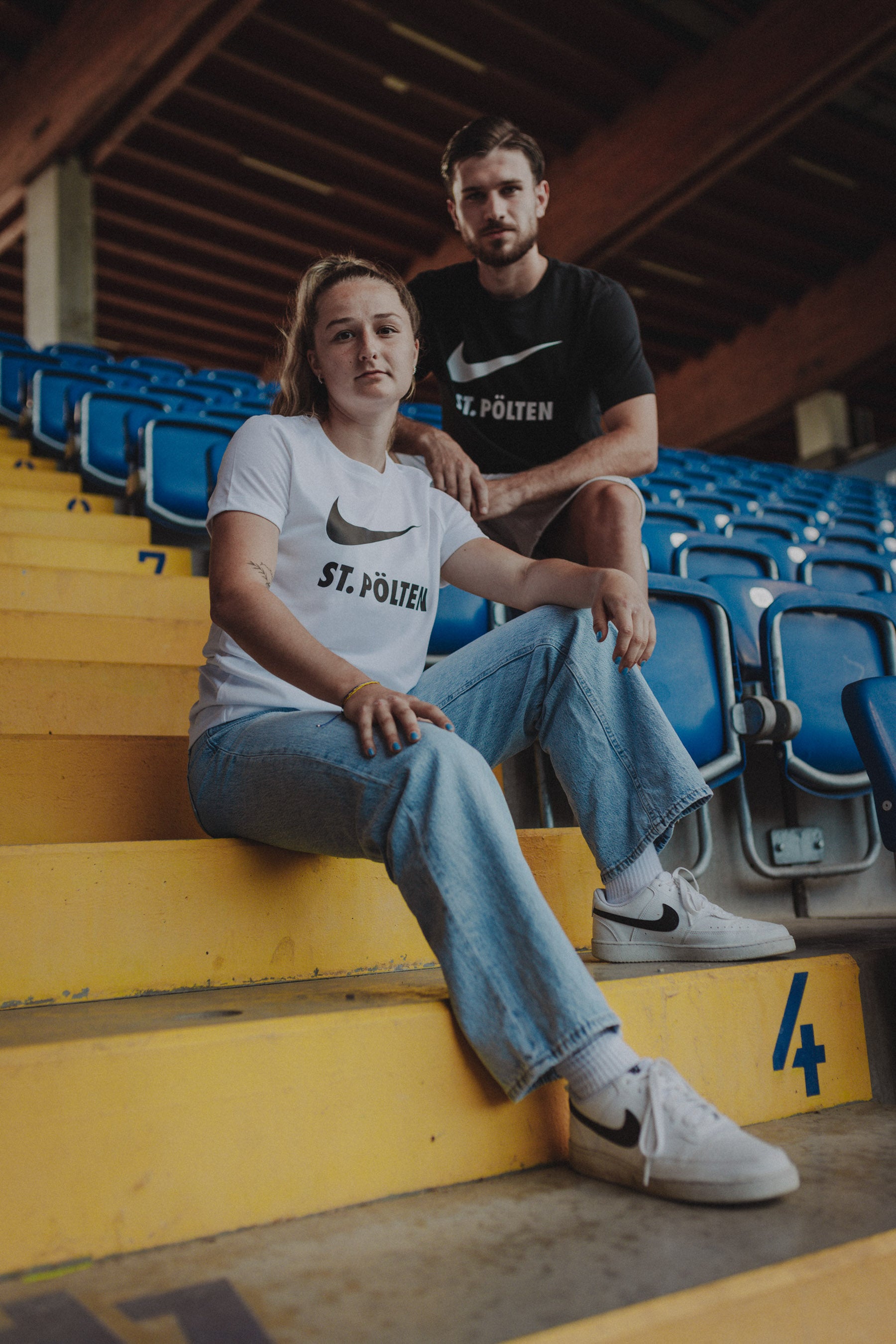 Nike SKN St. Pölten Swoosh T-Shirt Frauen